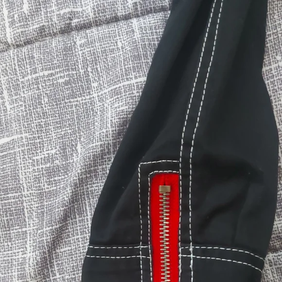 Sportive Jacket - Picture 8 of 9